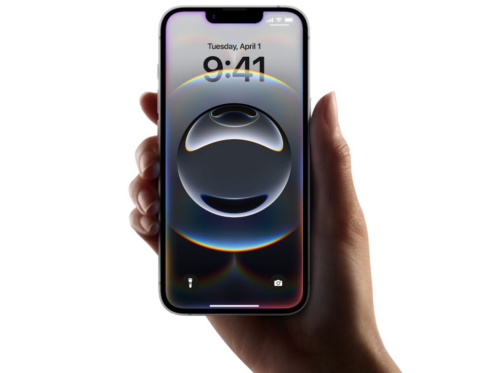 Smartfon Apple iPhone 16e smartfon w dloniu